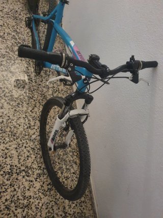 Bicicleta MTB B'TWIN Rockrider Azul