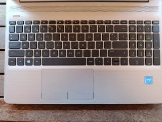 HP Portátil 250 G8 Plata