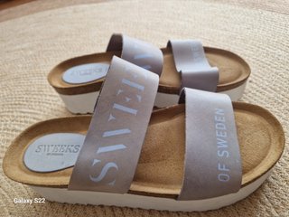 Sandalias Sweeks Beige/Plata Talla 37