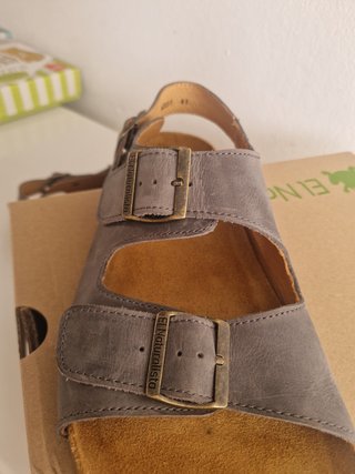 Sandalias Naturalista Piel Talla 41