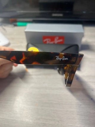Ray-Ban Wayfarer Reverse RB0502S Mujer Marrón