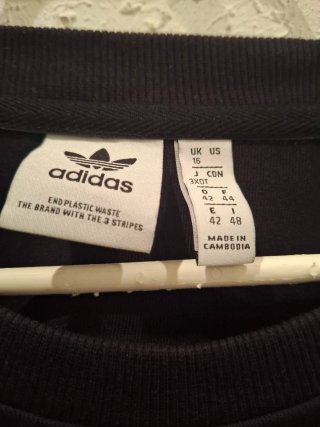 Sudadera Adidas oversize negra