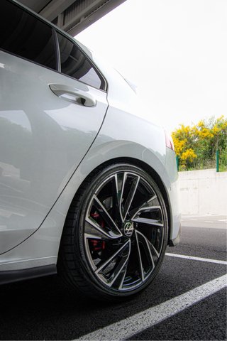 VOLKSWAGEN GOLF GTI MK8 CS