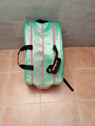 Paletero Bullpadel Verde y Rosa