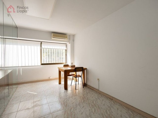 Local comercial en venta en La Marina de Port en Barcelona - Imagen 9