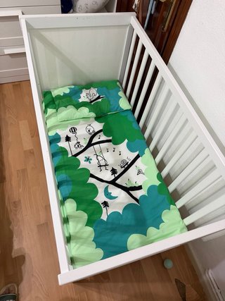 Cuna IKEA bebé blanca + colchón + 2 juegos de sába