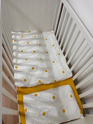 Cuna IKEA bebé blanca + colchón + 2 juegos de sába