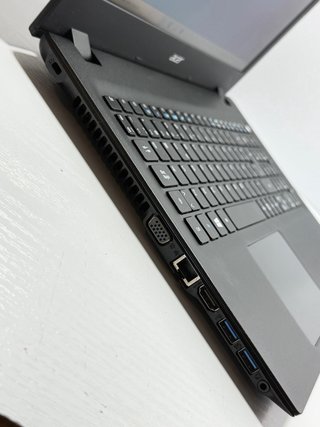 Acer TravelMate P257 i3 / 12Gb / 500GB HDD