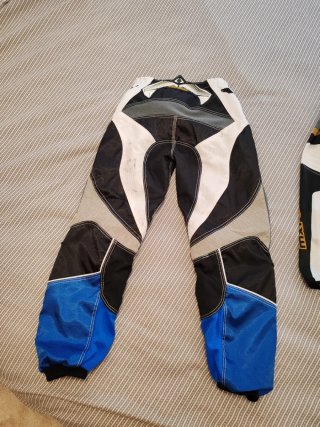 Traje completo infantil moto