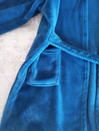 Bata infantil azul talla 8