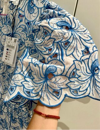 Vestido Pedro del Hierro azul blanco con etiqueta
