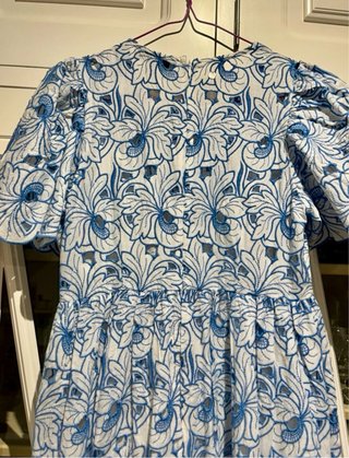 Vestido Pedro del Hierro azul blanco con etiqueta