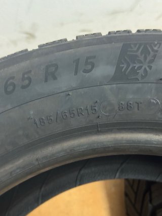 2 Neumáticos Michelin Alpin 6 185/65R15 88T