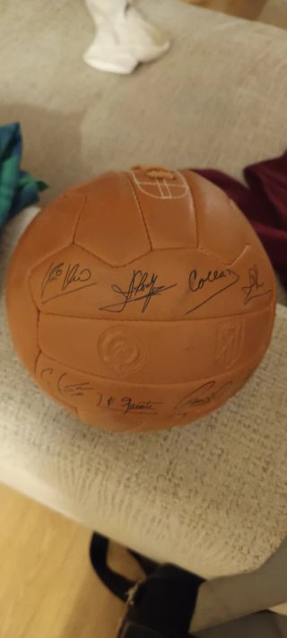 Balón Vintage Atlético de Madrid Firmado