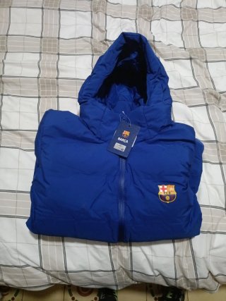 Anorak FC Barcelona Azul. Sin estrenar.