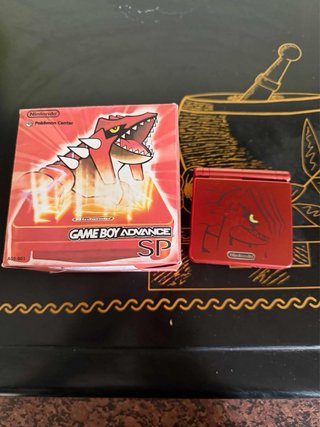 Game Boy Advance SP Edizione Groudon con scatola