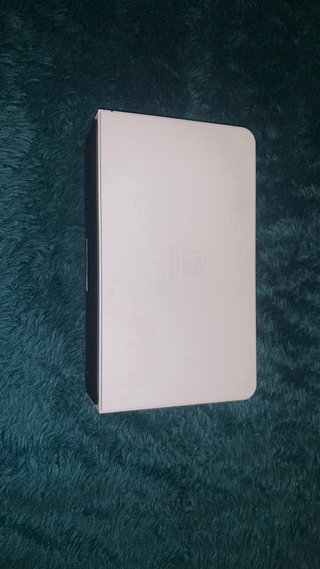 Nintendo Switch OLED + Funda + SD de regalo