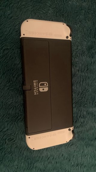 Nintendo Switch OLED + Funda + SD de regalo