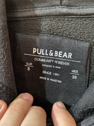 Sudadera Pull&Bear Negra