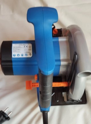 Sierra Circular Auchan 1200W