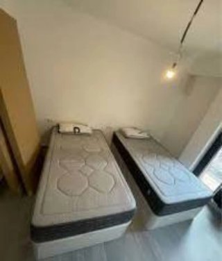 2 Materassi Singoli con Base