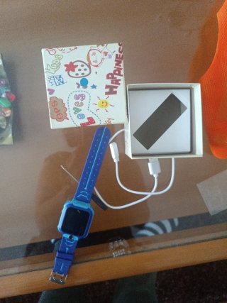 Reloj azul