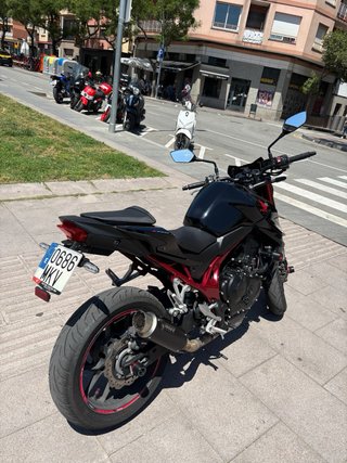 Honda Hornet 750 Negra/Roja