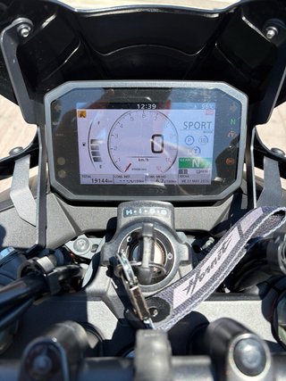 Honda Hornet 750 Negra/Roja