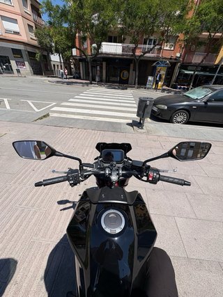 Honda Hornet 750 Negra/Roja