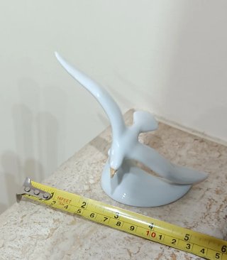 Statuina Gabbiano in Porcellana Hollóháza Ungheria