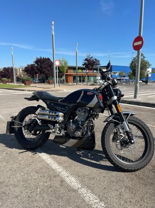 FB Mondial 125 HPS Negra
