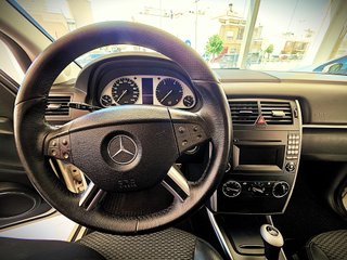 Mercedes-Benz Clase B 2009, AUTOMATICO, DIESEL