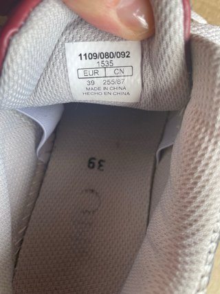 Deportivas Oysho plateadas