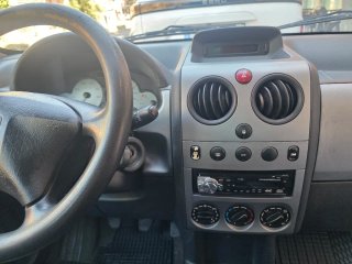 Peugeot Partner 2.0HDi 90cv "PEGATINA B" AÑO 2007
