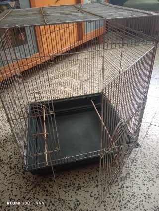 Jaula grande para pájaros