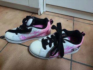 Zapatillas Heelys rosas Hello Kitty