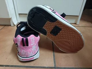 Zapatillas Heelys rosas Hello Kitty