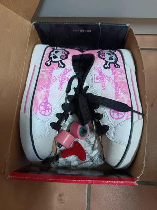 Zapatillas Heelys rosas Hello Kitty