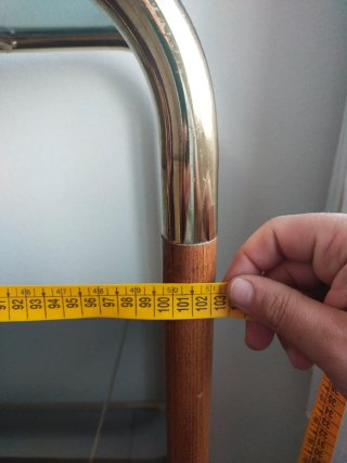 Estantería de cristal y madera