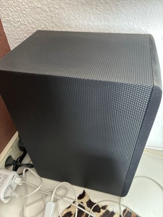 Barra de Sonido LG Negra con Subwoofer