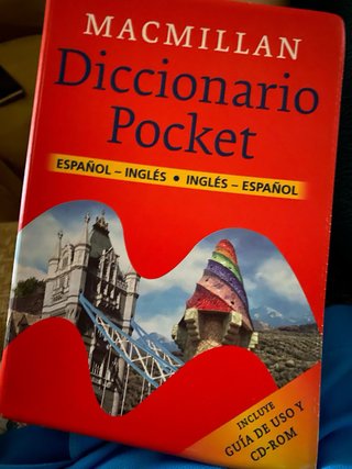 MacMillan Diccionario Pocket Espaol/Ingles Ingl...