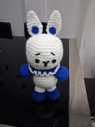 Peluche gato blanco y azul