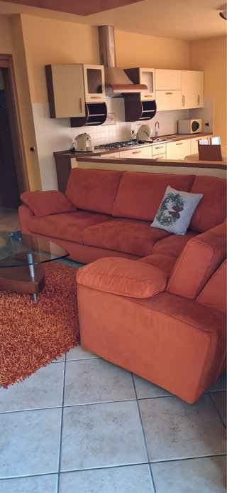 Arredamento completo Cucina e Sala stile classico.
