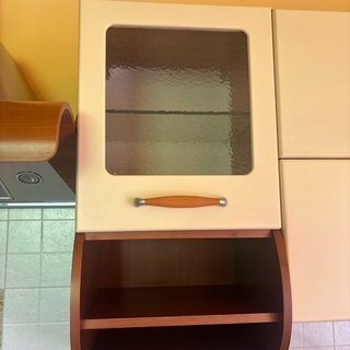 Arredamento completo Cucina e Sala stile classico.