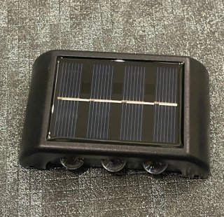 Lámpara Solar LED Exterior, luz amarillo cálido.