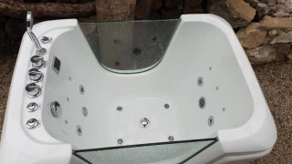 Bañera hidromasaje jacuzzi niños/bebés