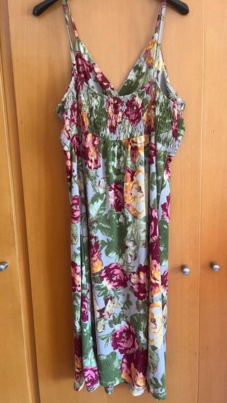 Vestido floral tirantes