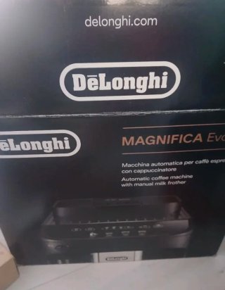 Cafetera Delonghi Magnifica Evo