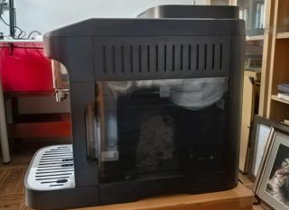 Cafetera Delonghi Magnifica Evo