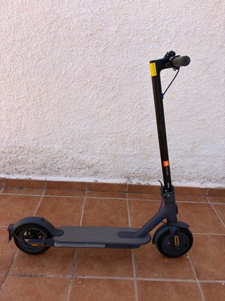 Patinete Eléctrico Xiaomi Mi Electric Scooter 3